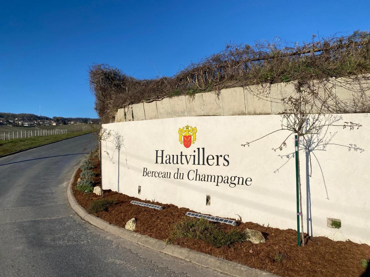 Le Petit Cesar Lägenhet Hautvillers Exteriör bild